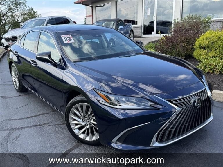 2023 Lexus ES Hybrid